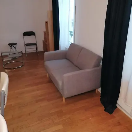 Joli Cocon 18eme Apartment
